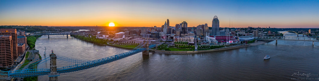 Cincinnati Skyline, Panoramic 1